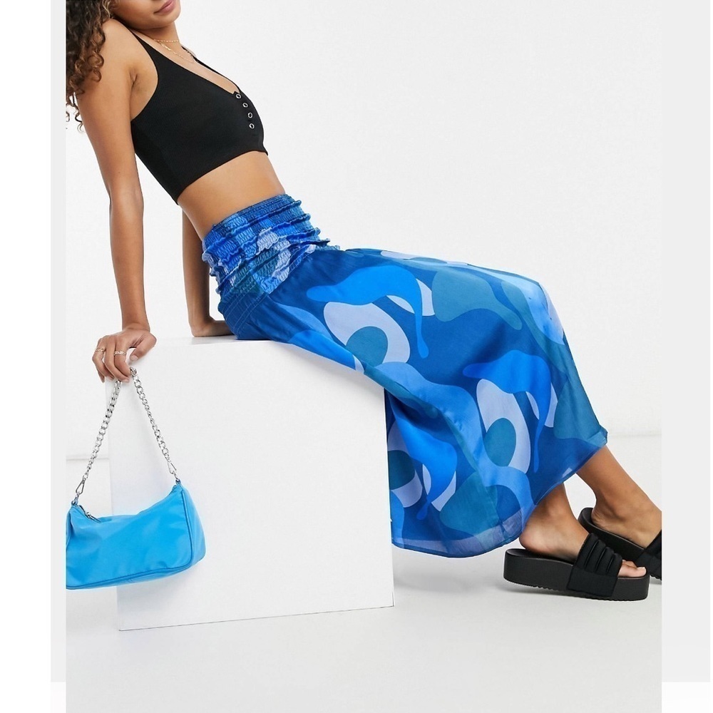 Asos Curve Never Fully Dressed shirred blue skirt abstract print swirl 14US - Picture 1 of 12